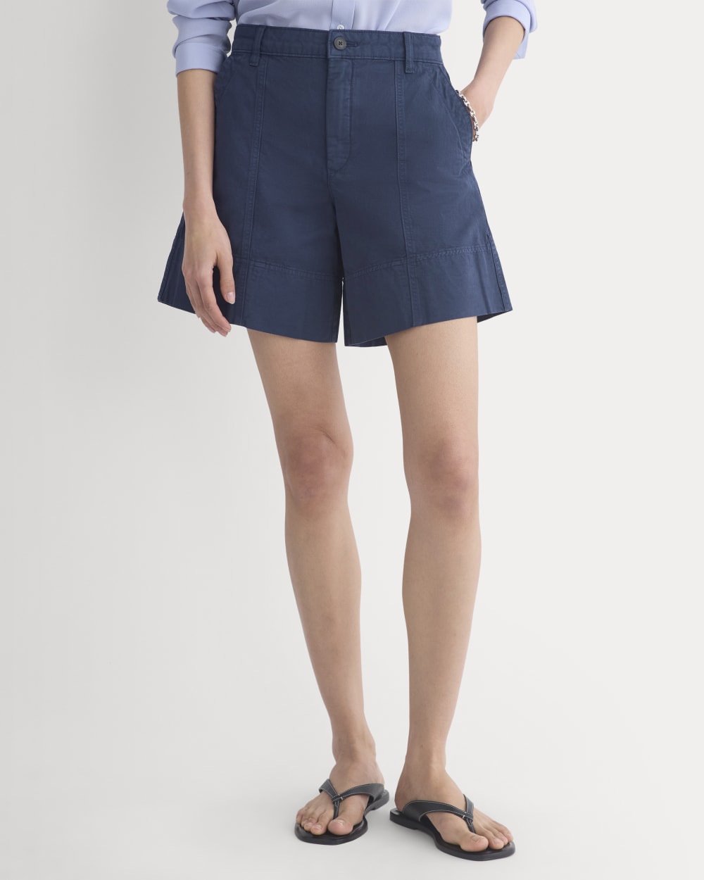 womens-seamed-everywhere-short-navy