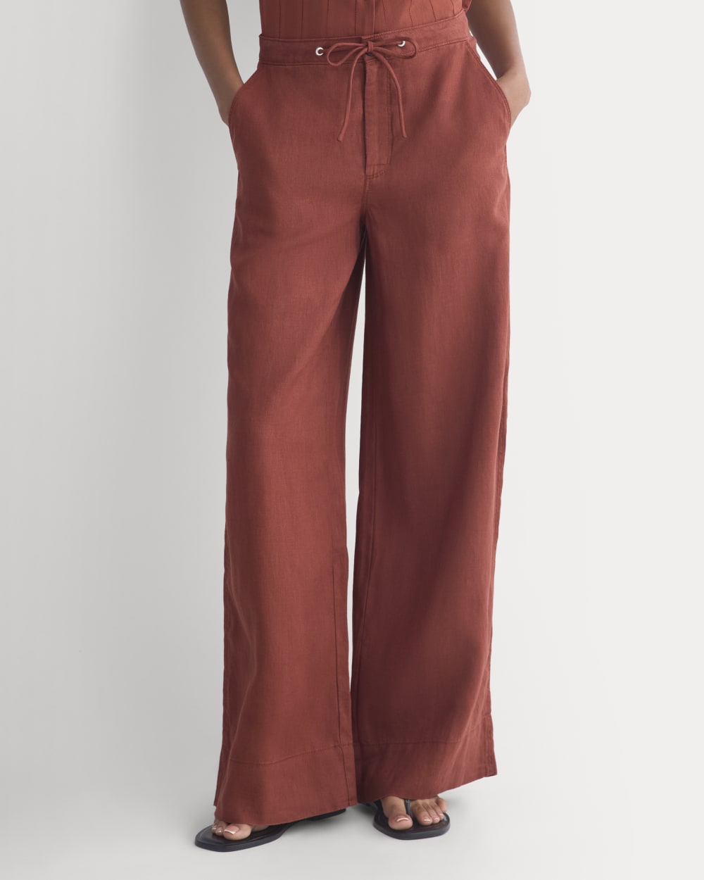 womens-wide-leg-drawstring-pant-in-linen-henna-red