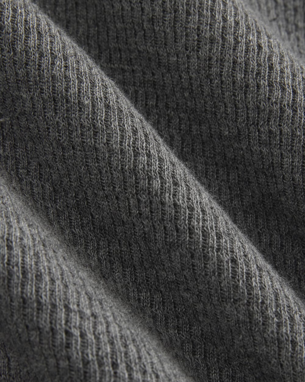 womens-slim-fit-crew-in-cozy-waffle-heathered-charcoal