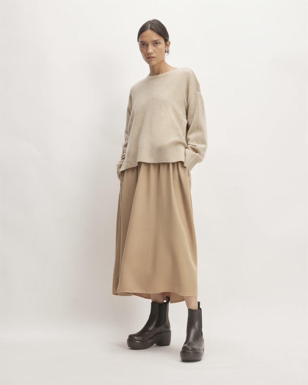 womens-merino-wool-crewneck-sweater-camel-oat