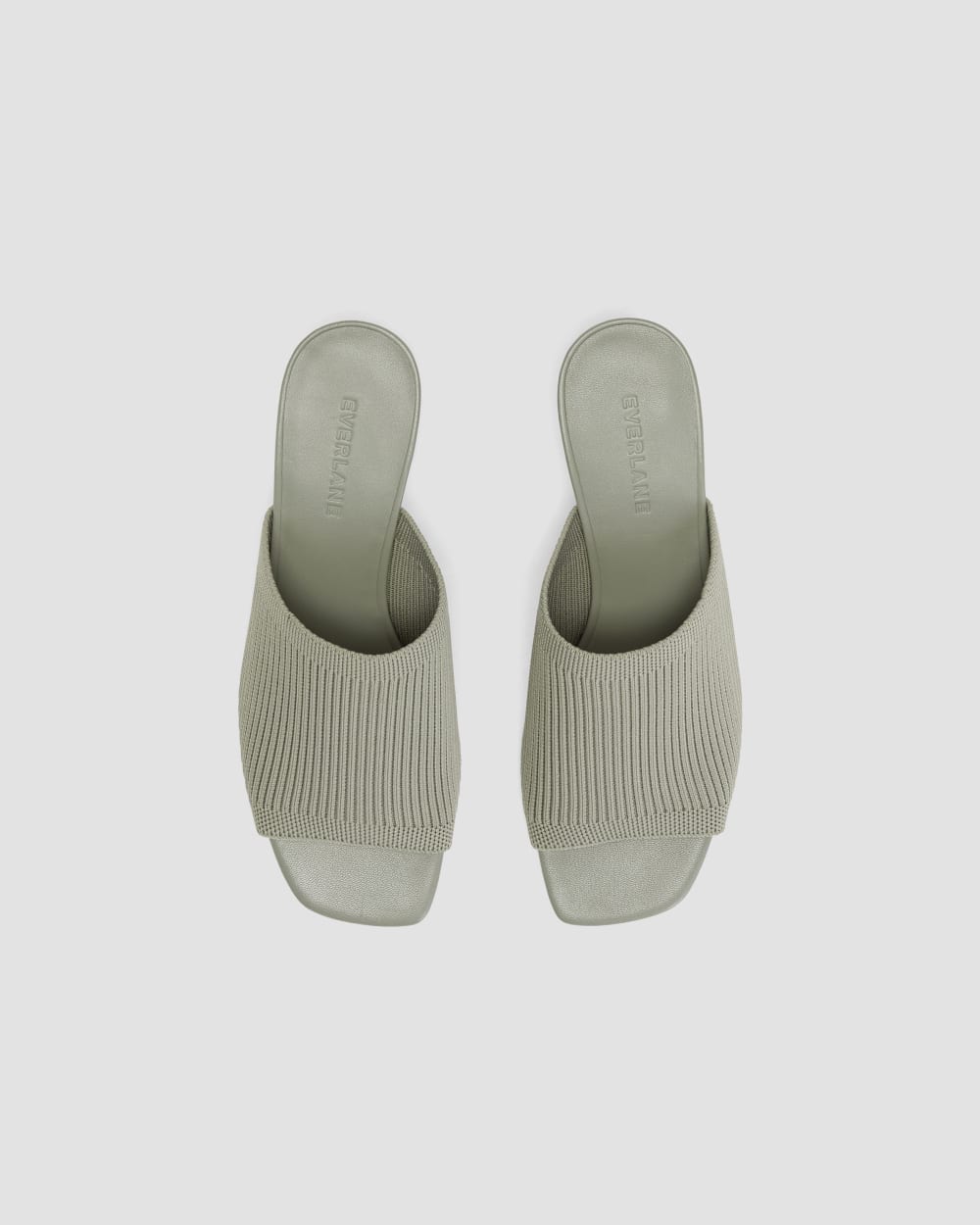 womens-reknit-block-heel-sandal-seagrass