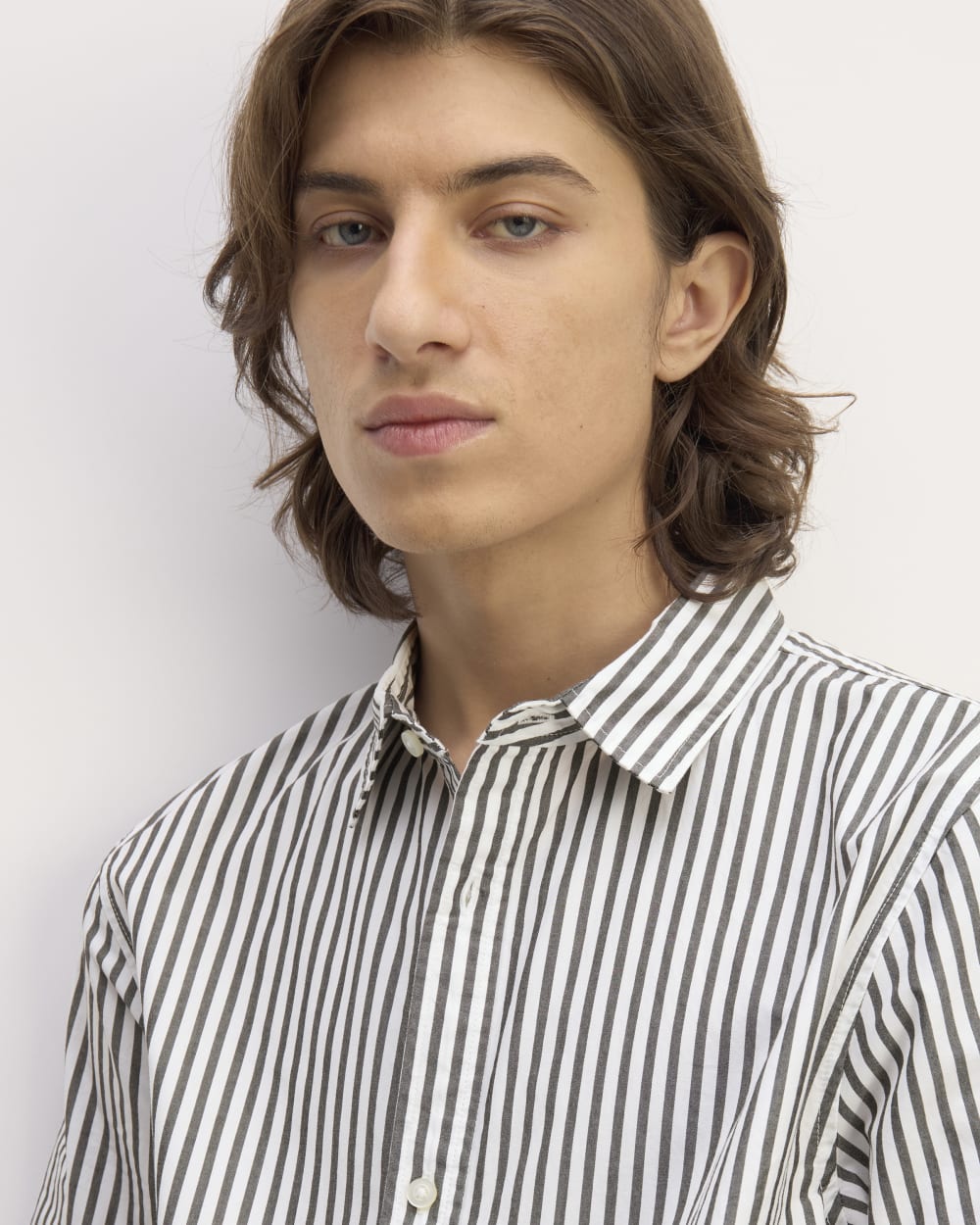 mens-supima-ss-poplin-shirt-white-black