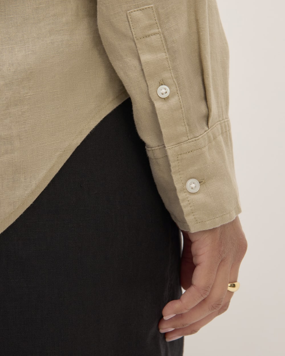 womens-relaxed-linen-shirt-trench-coat-khaki