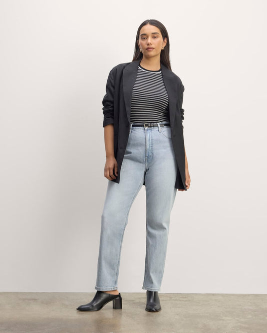 womens-curvy-cheeky-jean-light-short-sky | primary