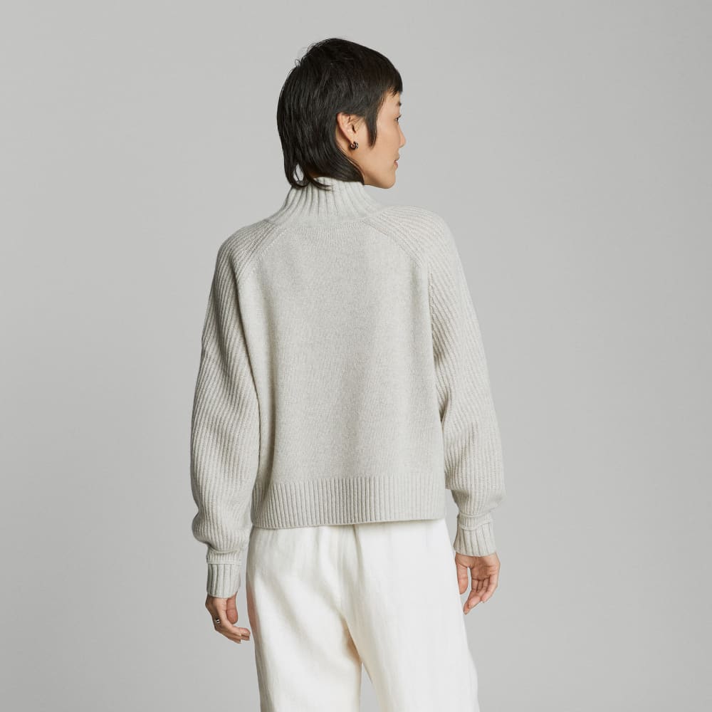 womens-recashmere-ribbed-turtleneck-pale-heathered-grey