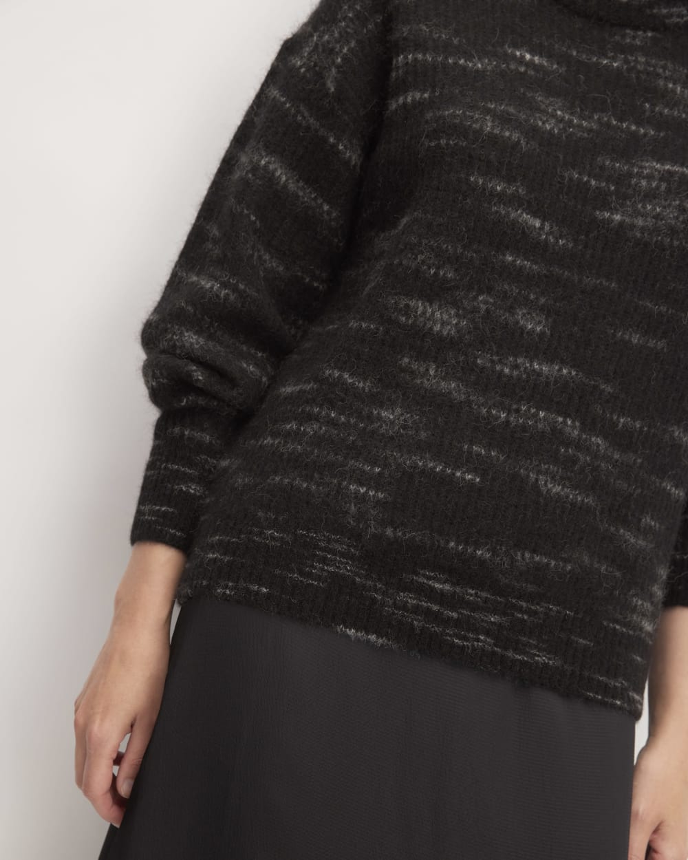 womens-alpaca-crew-black-heather