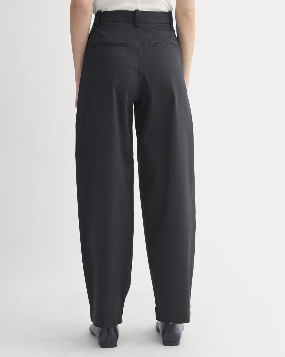 womens-tailored-drape-balloon-pant-black