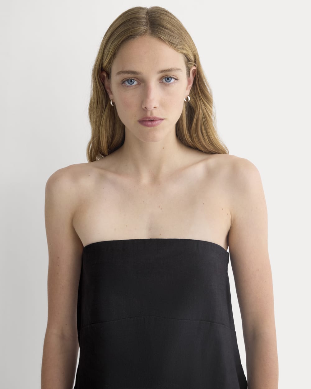 womens-tube-top-in-stretch-linen-black