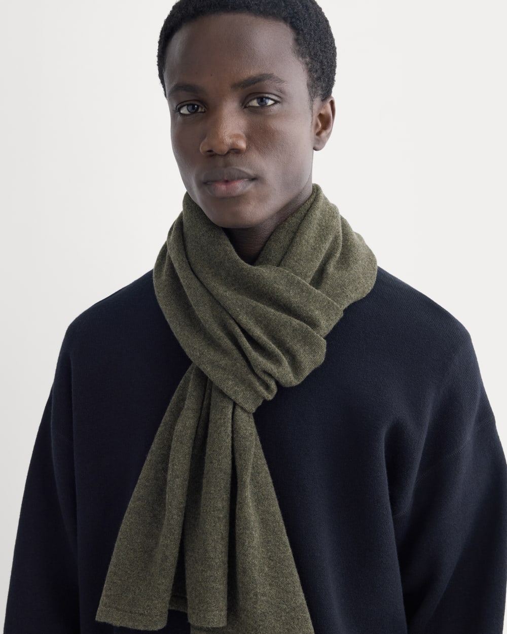 The Cashmere Scarf | Heather Beech – Everlane