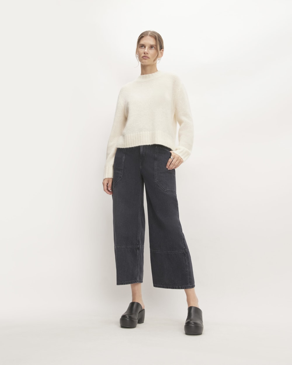 womens-alpaca-cropped-crewneck-sweater-snow