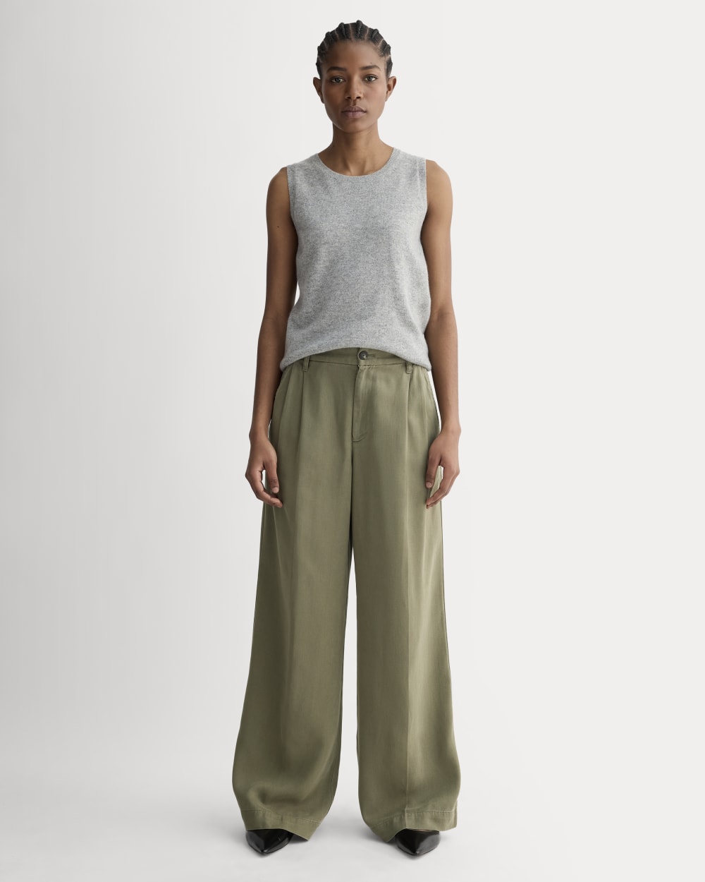 womens-tencel-twill-pleated-chino-kalamata | primary