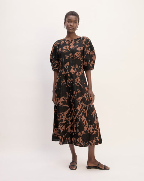 The Linen Short-Sleeve Scoop Midi Dress | Carob Brown Abstract  Everlane