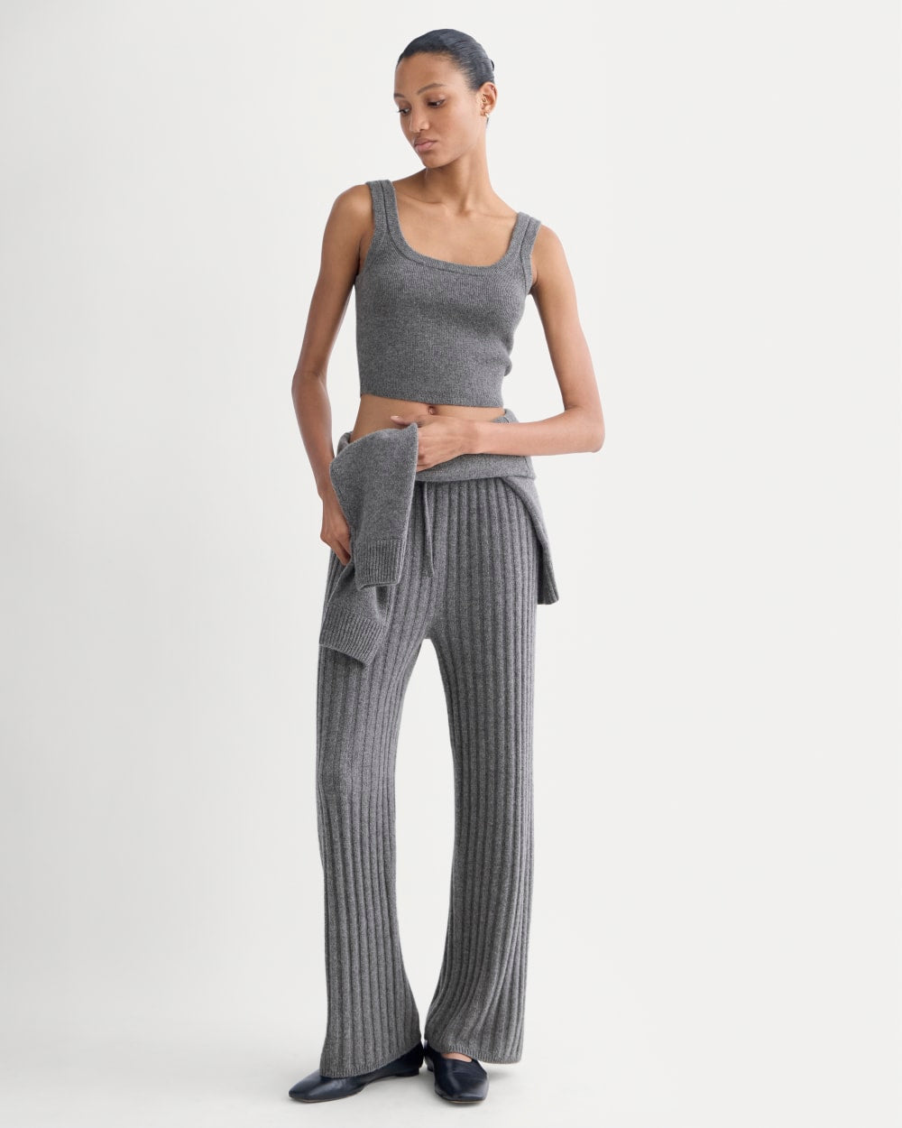 womens-cashmere-cropped-tank-heather-charcoal