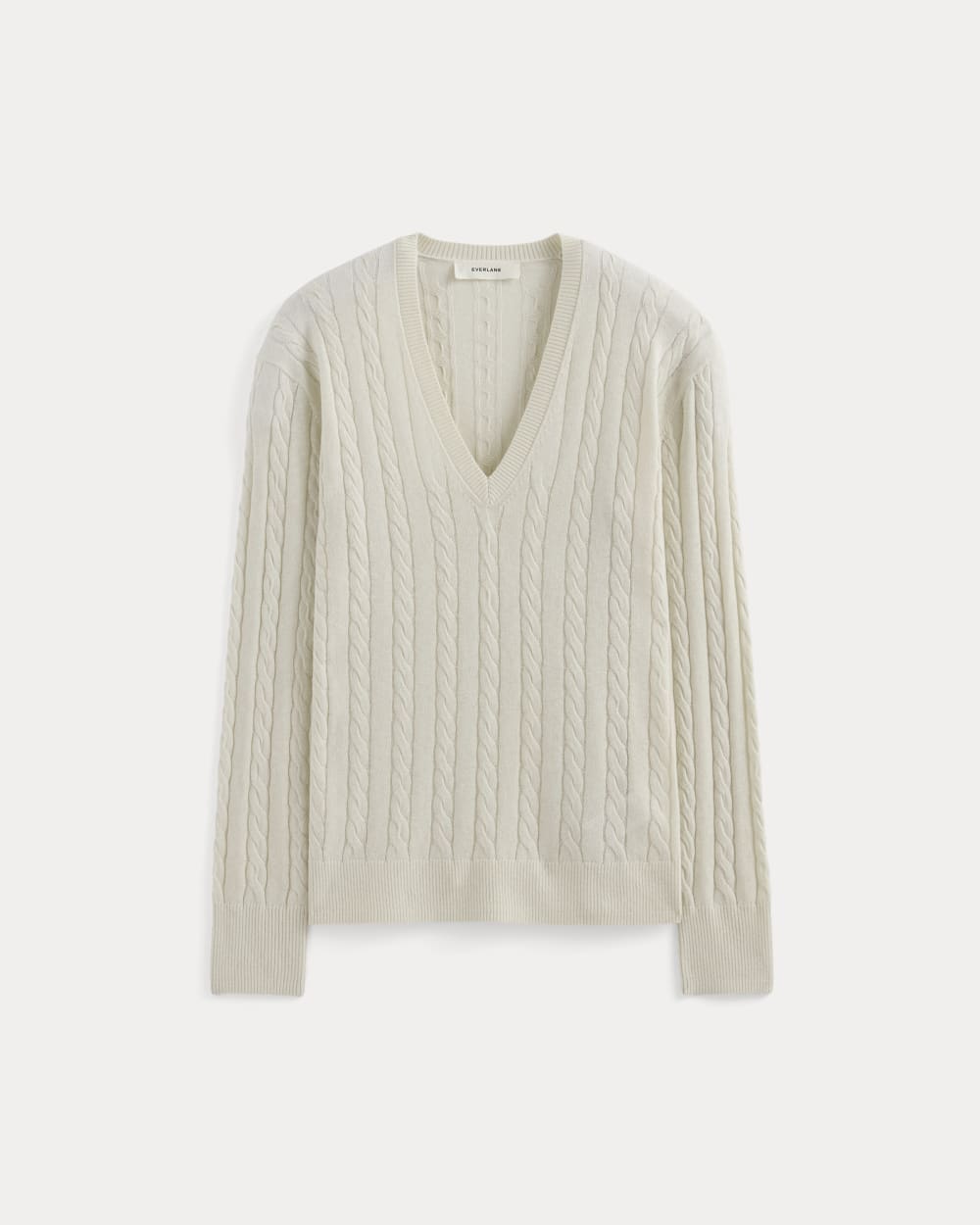 womens-cable-v-neck-in-cotton-cashmere-birch | alt
