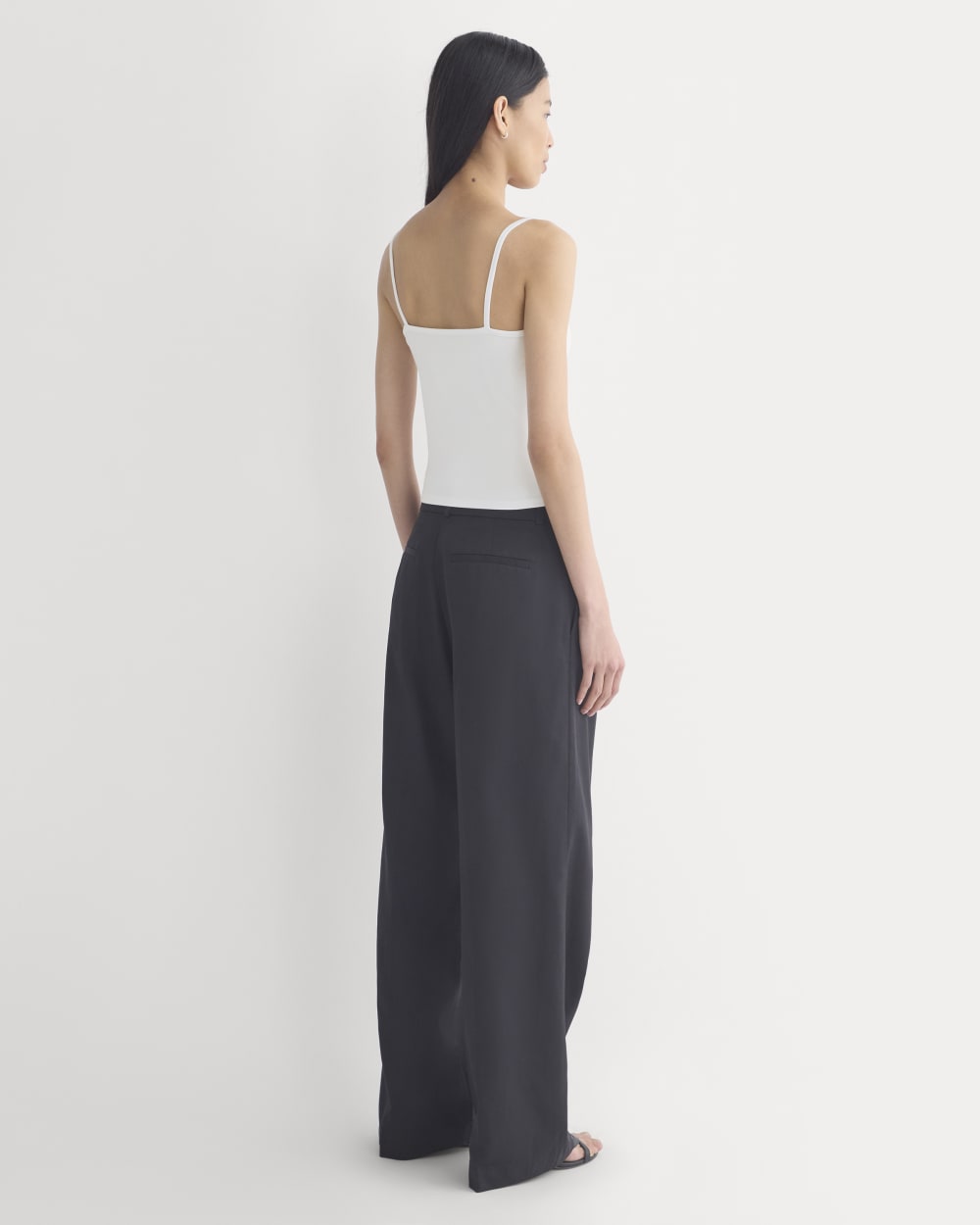 womens-scoopneck-cami-white