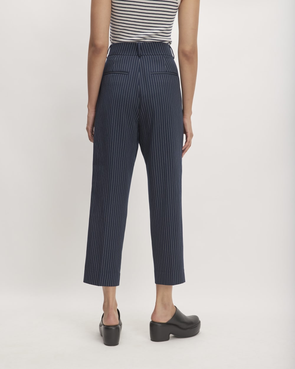 womens-tencel-way-high-taper-pant-bone-navy
