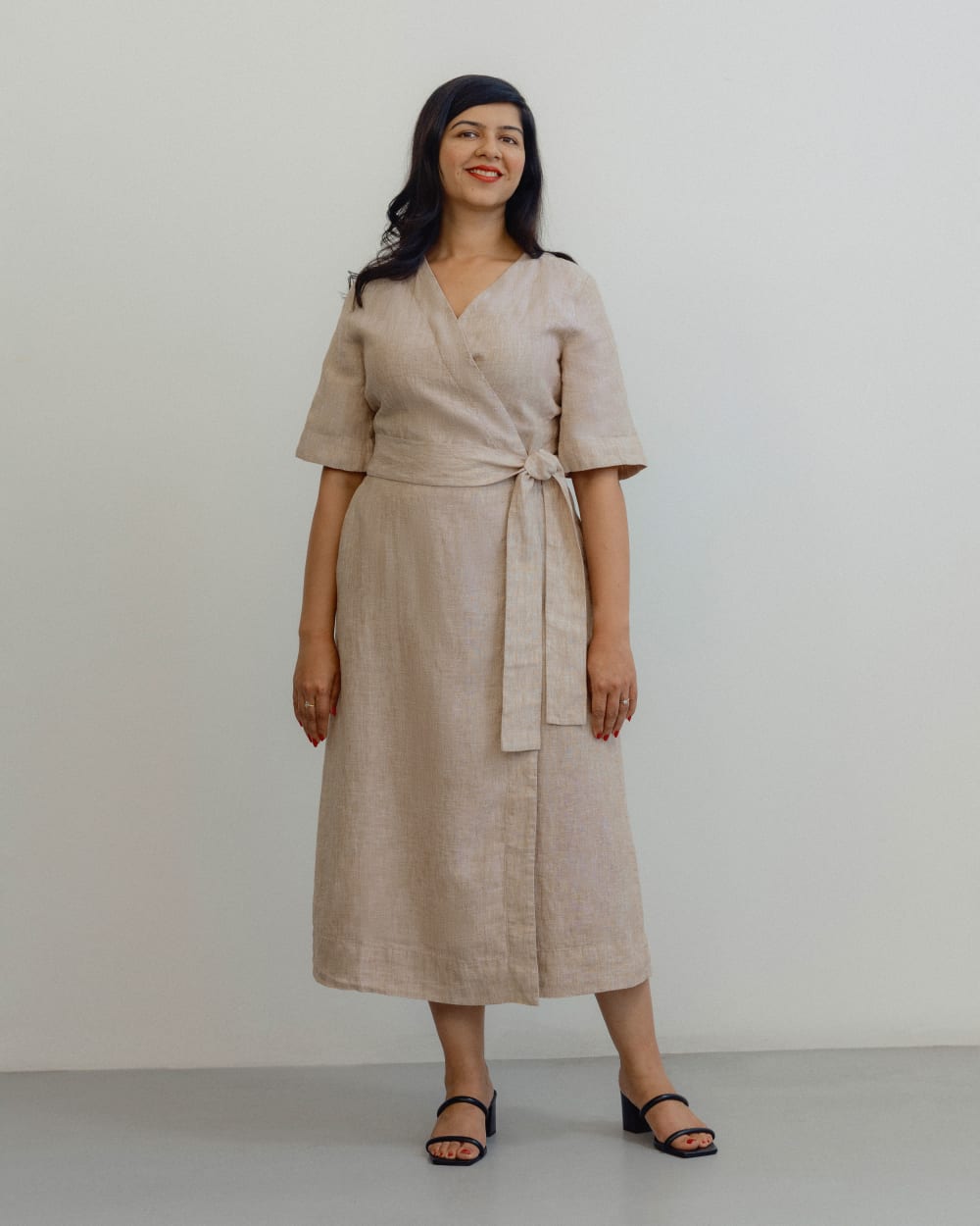 The Wrap Dress in Linen | Cornstalk Chambray Everlane The Wrap Dress in Linen | Cornstalk Chambray Everlane
