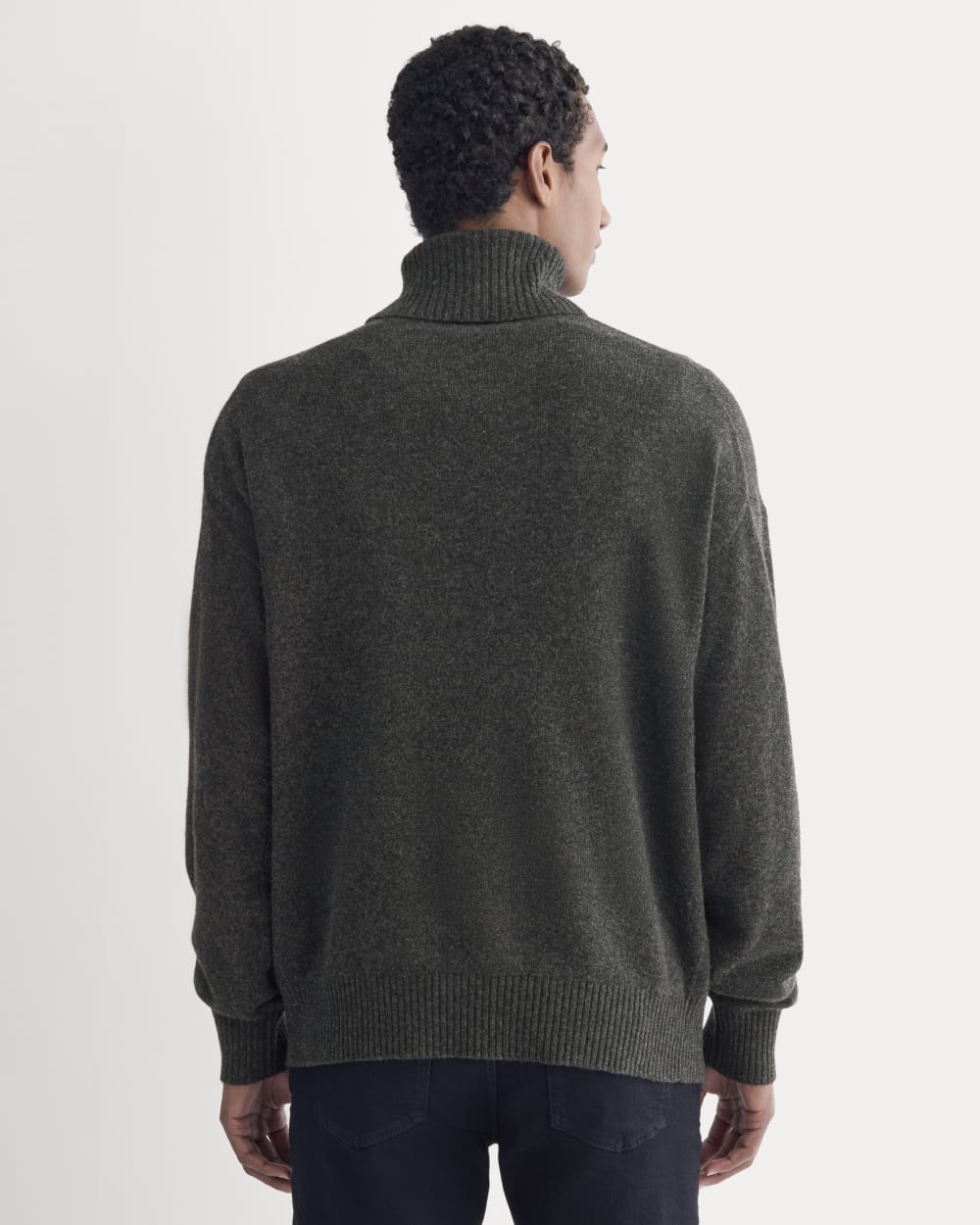 mens-luxe-merino-relaxed-turtleneck-heathered-black