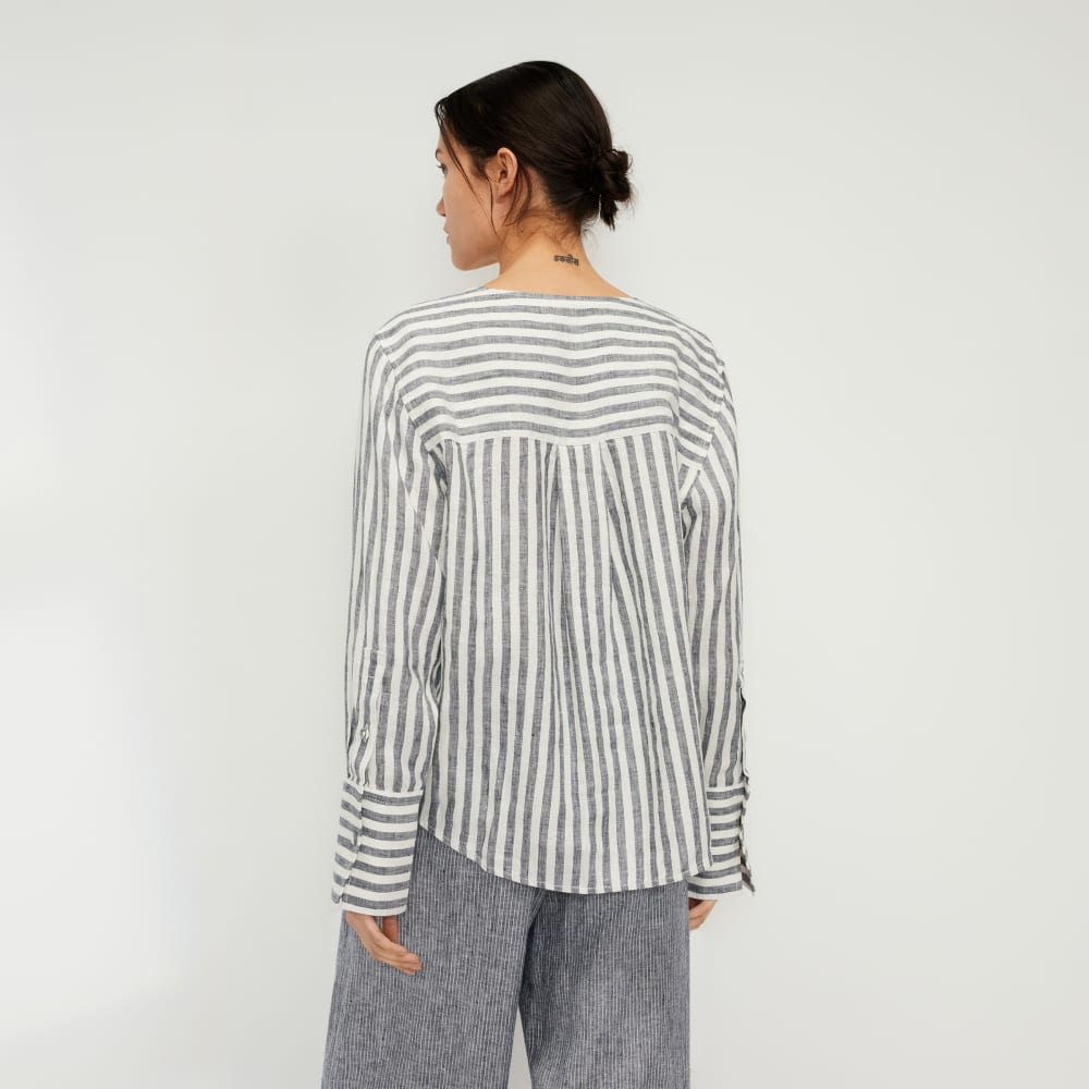 womens-linen-popover-shirt-bone-navy