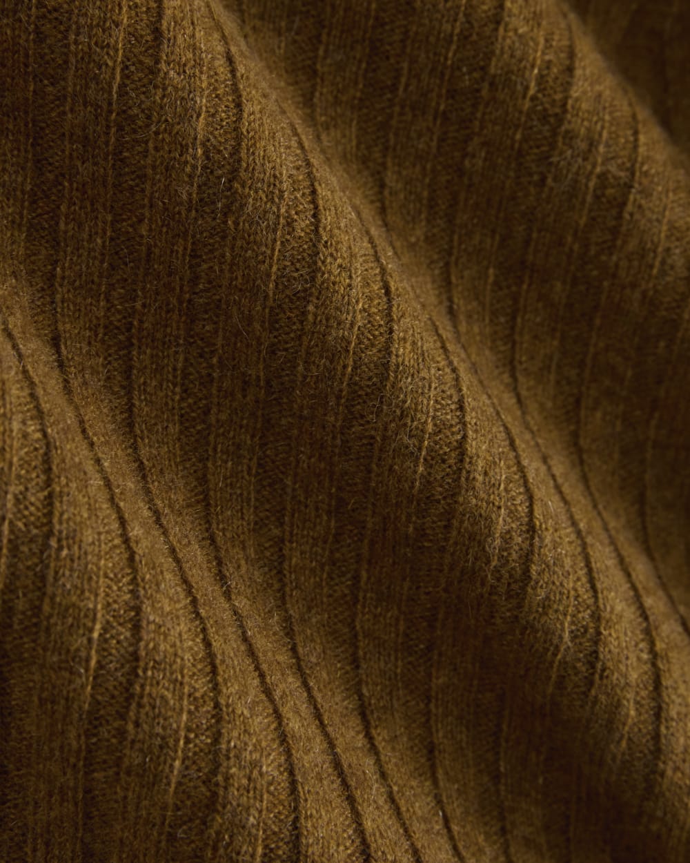 womens-cashmere-ribbed-boat-neck-sweater-heathered-toffee