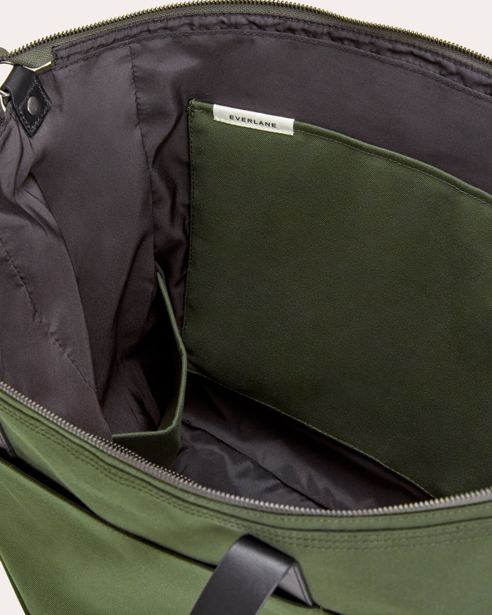 mens-canvas-weekender-dark-forest