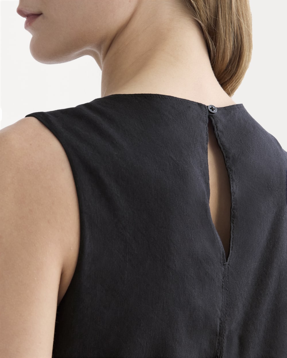 womens-shift-dress-in-stretch-linen-black
