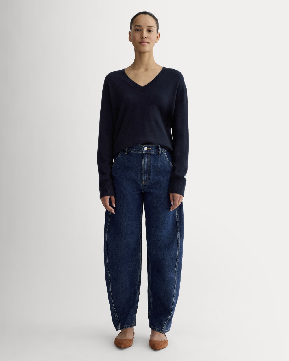 womens-cashmere-relaxed-v-neck-navy