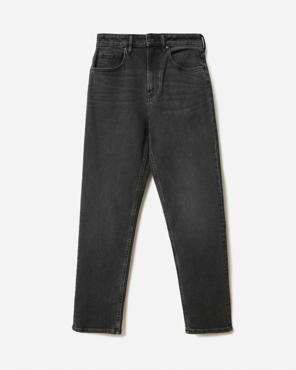 The Curvy Cheeky® Straight Jean | Washed Black | 28.5