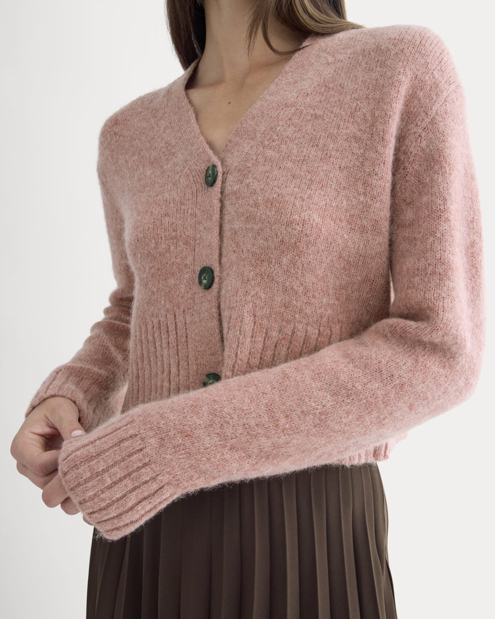 High V Cropped Cardigan in Alpaca | Heather Ash Rose – Everlane
