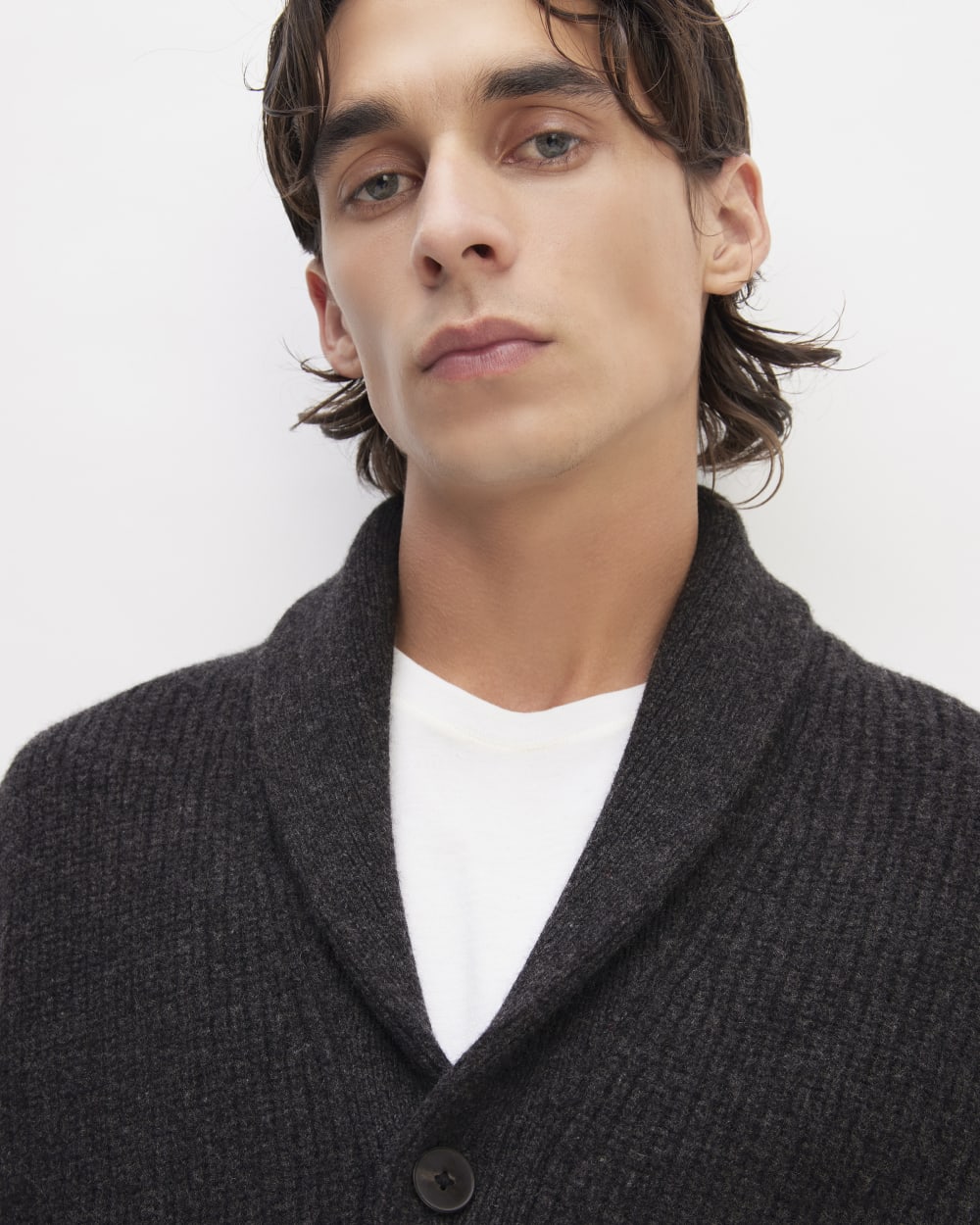 The Felted Merino Shawl Collar Cardigan | Charcoal – Everlane