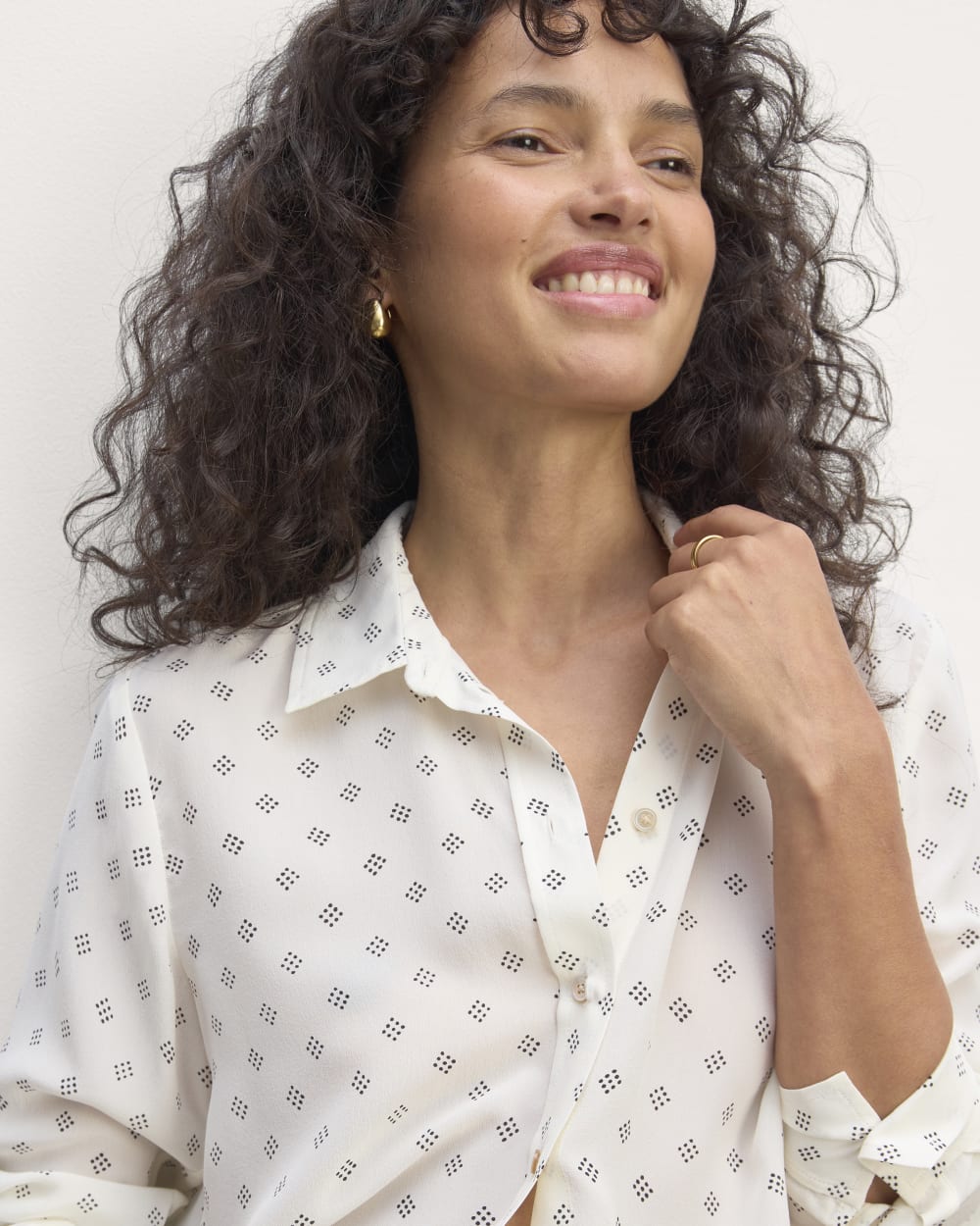 womens-clean-silk-relaxed-shirt-bone-black-square-dot | alt