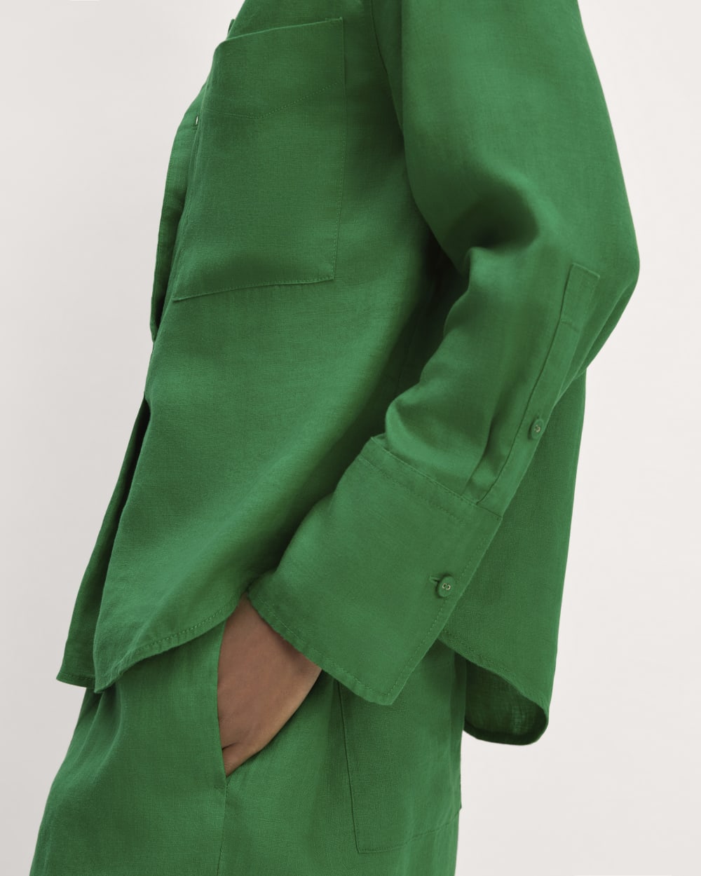 womens-linen-popover-shirt-grass-green