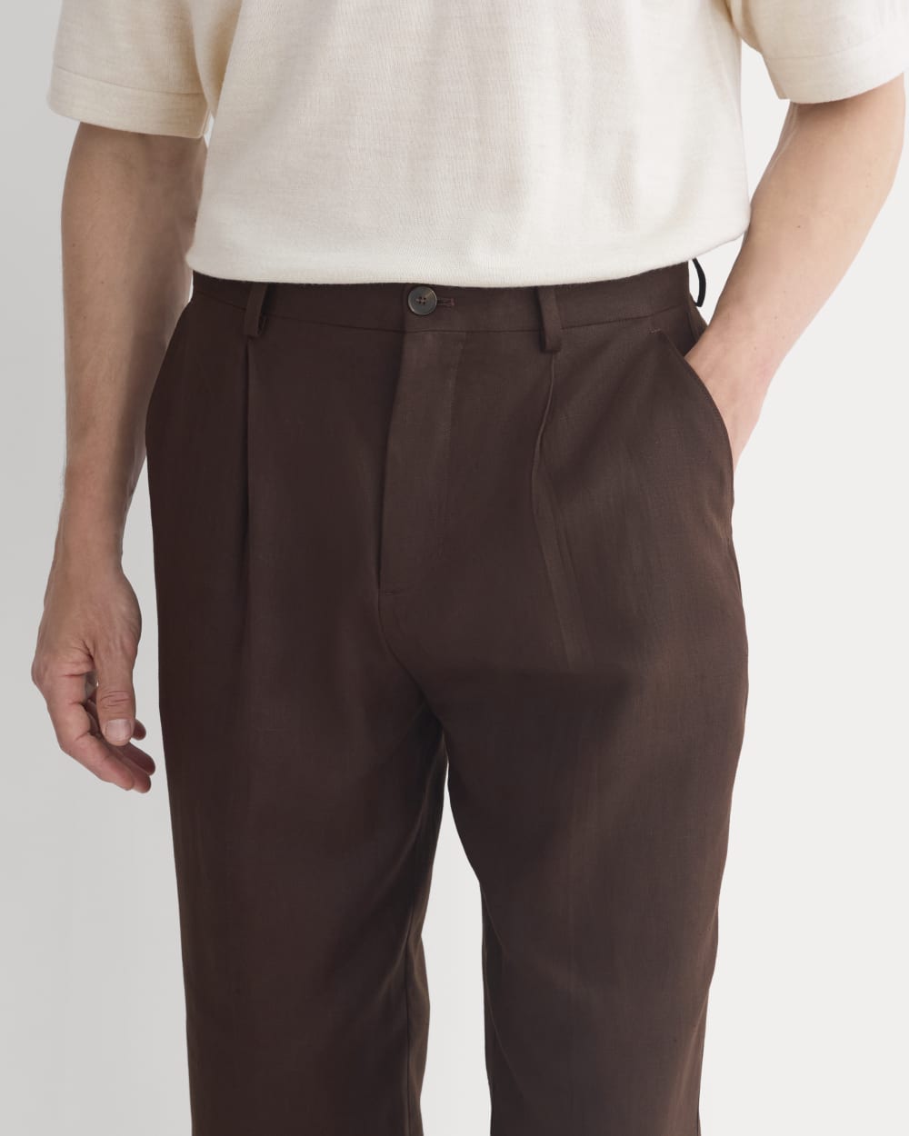 mens-soyeux-linen-pleated-trouser-dark-brown