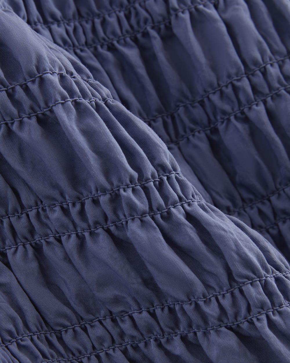 Everlane Smocked Column Dress In Blue Dusk, Size XXL, Viscose Everlane Smocked Column Dress In Blue Dusk, Size XXL, Viscose