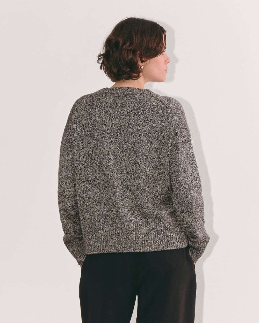womens-organic-cotton-crew-sweater-canvas-black-twist