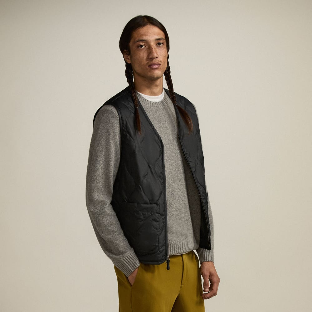 mens-renew-liner-vest-black | primary