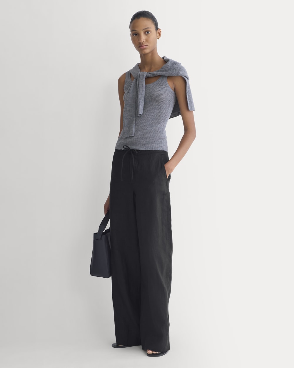 womens-wide-leg-drawstring-pant-in-linen-black | primary