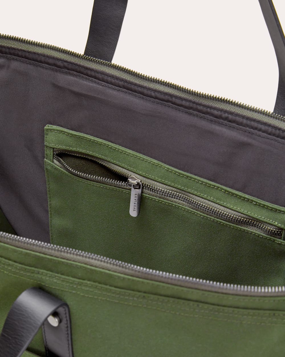 mens-canvas-weekender-dark-forest