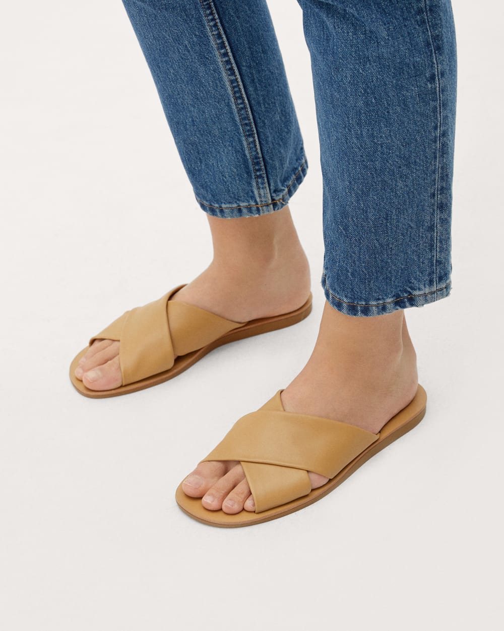 womens-day-crossover-new-sandal-lt-taupe | alt